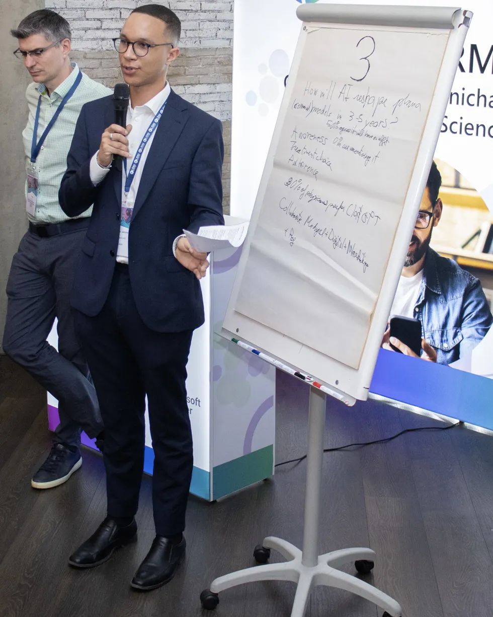 Roundtable on how AI is reshaping pharma commercial models — Pharma Meets AI, Barcelona.